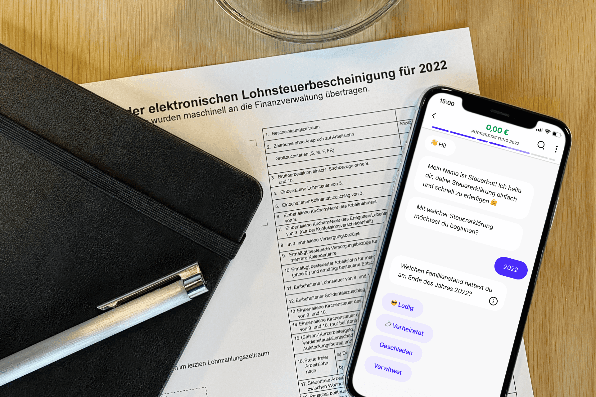 Chatscreen und Lohnsteuerbescheinigung